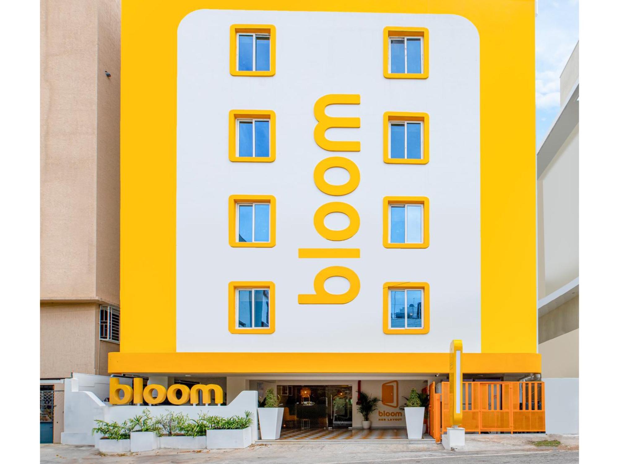 Bloom Hotel - Hsr Club Bangalore Exteriör bild